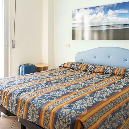 Hotel Tiglio Rimini Dış mekan fotoğraf