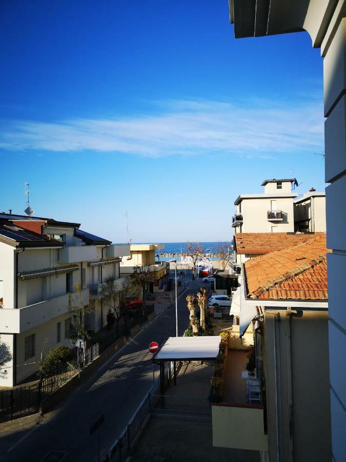 Hotel Tiglio Rimini Dış mekan fotoğraf
