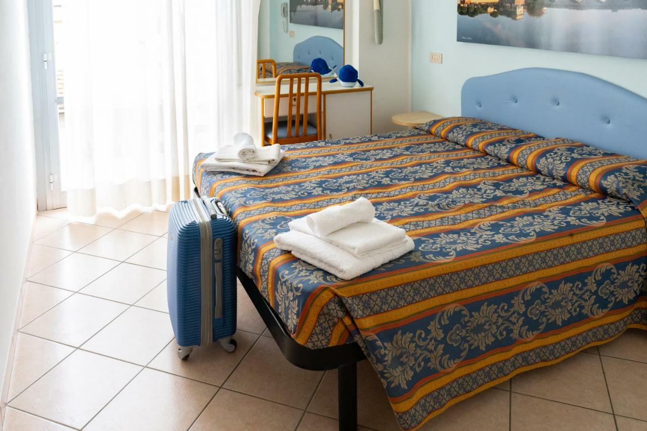 Hotel Tiglio Rimini Dış mekan fotoğraf