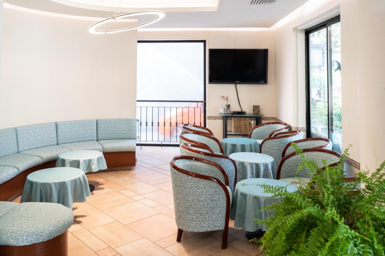 Hotel Tiglio Rimini Dış mekan fotoğraf